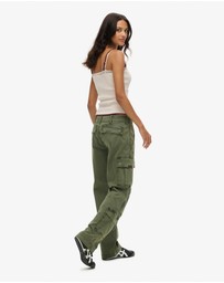 Superdry - Low Rise Straight Cargo Pant