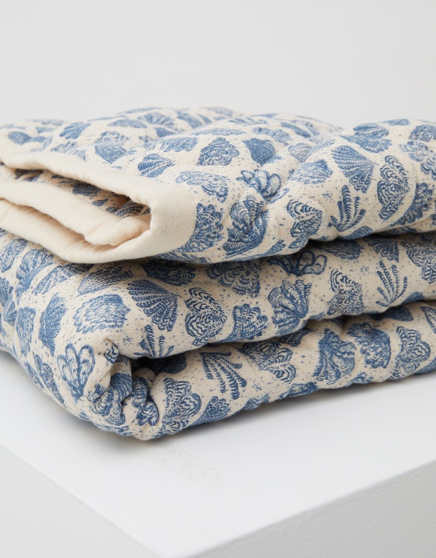 Phile - Quilted Blanket