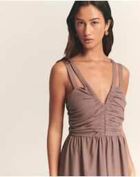 ST MRLO - Ashli Midi Dress