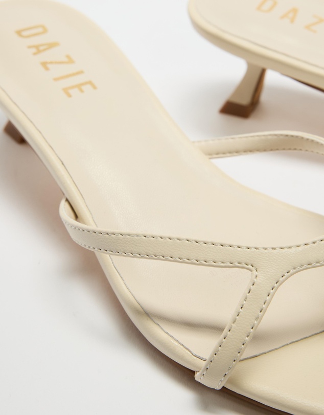 Dazie - Amelia Kitten Heels