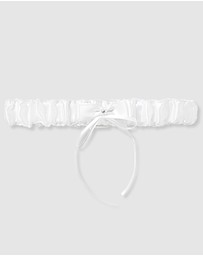 B Free Intimate Apparel - Bridal Garter Classic