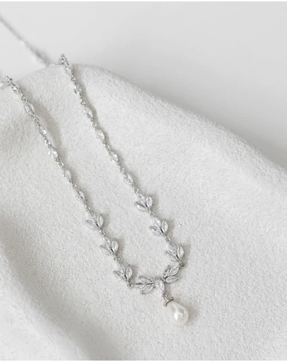 The White Collection - Liliana - Classic Silver Pearl Bridal Necklace