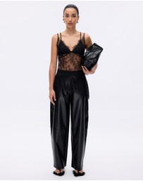 Minima Esenciales - Suki Barrel Pants
