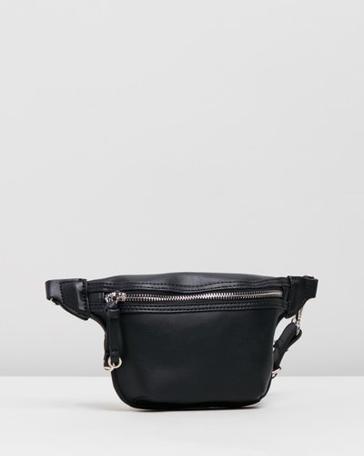 Zip-Detail Belt Bag