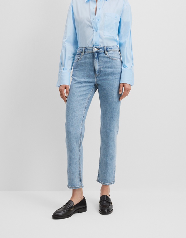 Country Road - High Rise Slim Leg Jean
