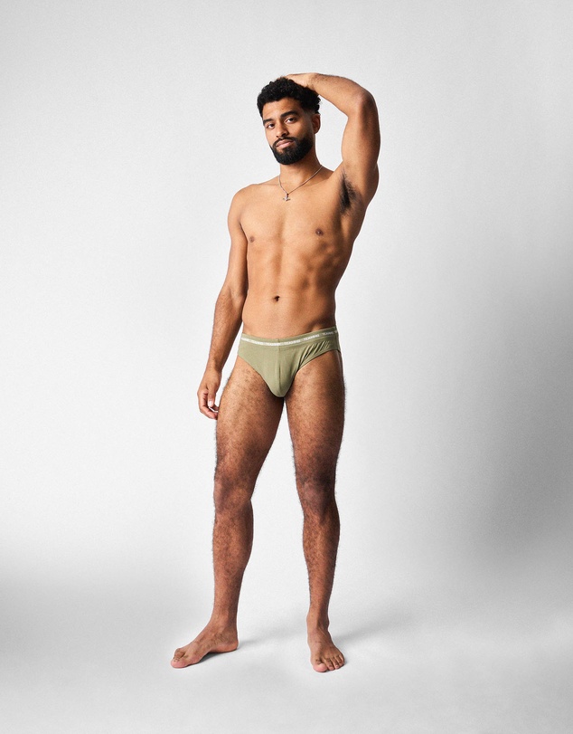 TEAMM8 - Ultra Swim Brief