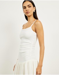 Minima Esenciales - Ever Gathered Maxi Dress