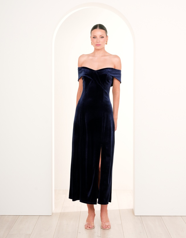 Pilgrim - Bri Off Shoulder Velvet Gown