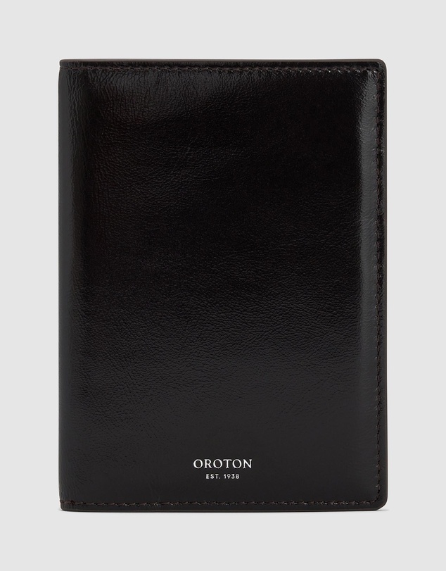 Oroton - Jordan Passport Holder Crackle