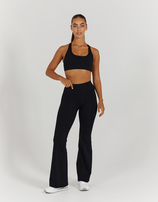 Muscle Republic - Luxe Bella Flares