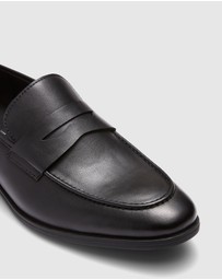 Uncut - Spargo Loafers