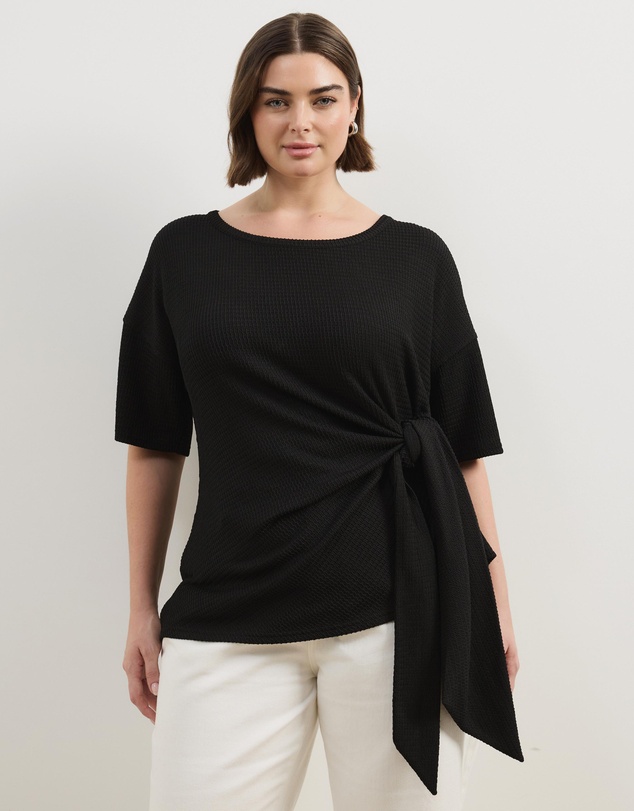 Atmos&Here Curvy - Monica Textured Tie T-Shirt