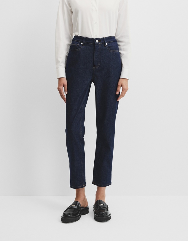 Country Road - High Rise Slim Jean