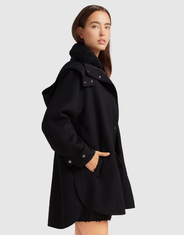 Belle & Bloom - Heavy Hearted Detachable Hooded Coat