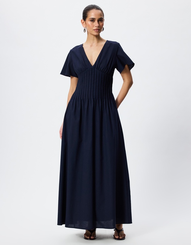 Tussah - Maysen Linen Blend Pintuck Midi Dress