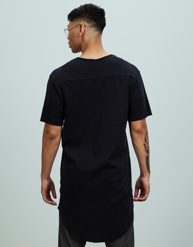 Surrounded By Ghosts - The Arsenic Relaxed Rib Knit Tail T-Shirt
