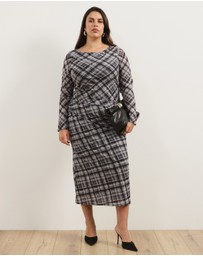 Atmos&Here Curvy - Ada Check Printed Mesh Long Sleeve Dress