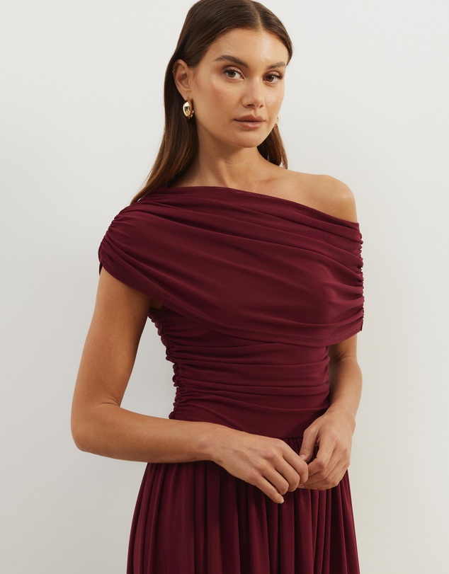 Atmos&Here - Winnie Off Shoulder Mesh Maxi Dress