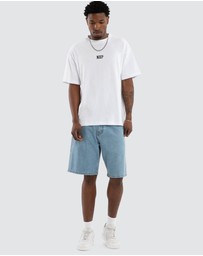 Nena & Pasadena - Foundation Raptor Tee