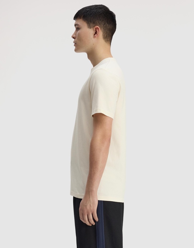 Fred Perry - Outline Laurel Wreath T-Shirt