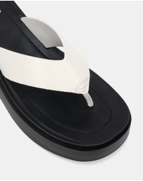 Novo - Berri Wedges