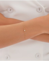 Michael Hill - Bracelet with .08 Carat TW Diamond Birthstone in 10kt Yellow Gold
