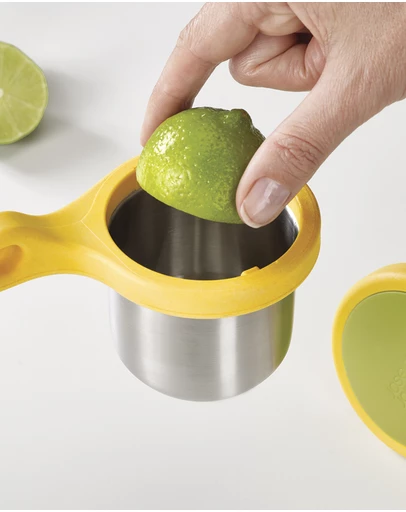 Joseph Joseph - Helix Citrus Juicer (Yellow)