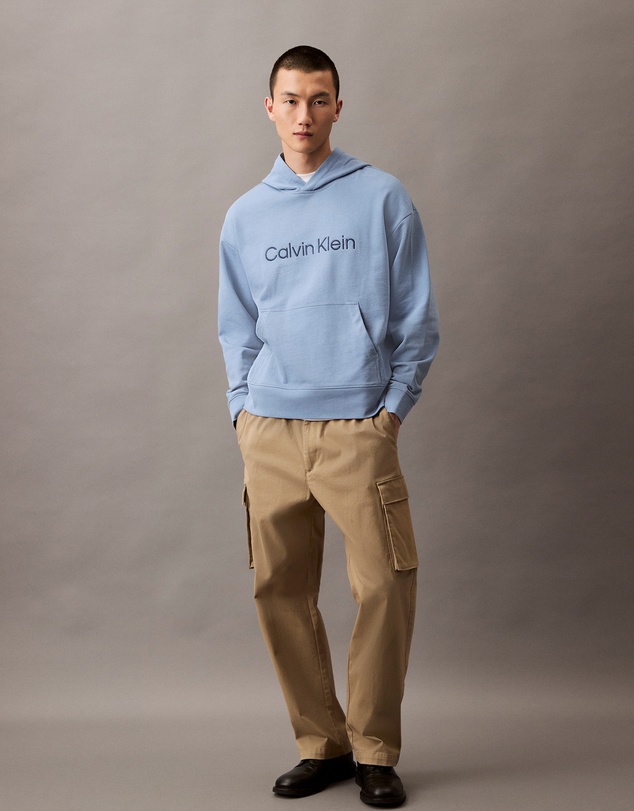 Calvin Klein - Standard Logo Relaxed Hoodie