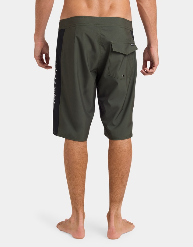 RVCA - Mens Symmetry 22