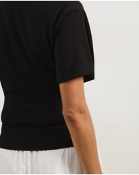 Atmos&Here - Fitted Waist T-Shirt
