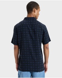 Quiksilver - Mens Safe Paradise Short Sleeve Shirt