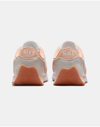 Nike - Pacific - Women's