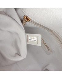 Pre-Loved by Azura Reborn - Pre-Loved Small Stitched Caviar City Walk Flap