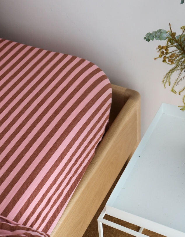 Mosey Me - Sundae Seersucker Fitted Sheet