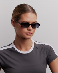 Reality Eyewear - Millennium