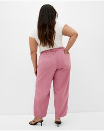City Chic - Plus size Harley Fit Cassie Barrel Leg Jean - dusty pink