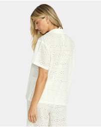 Billabong - Womens Eyelet Crush Cover Up Shirt