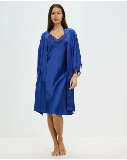 Sainted Sisters - Scarlett Silk Kimono