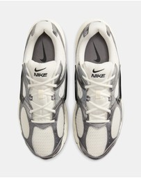 Nike - Nike V5 RNR - Men's