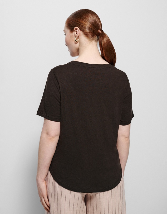 Commonry - Rue V Neck Tee