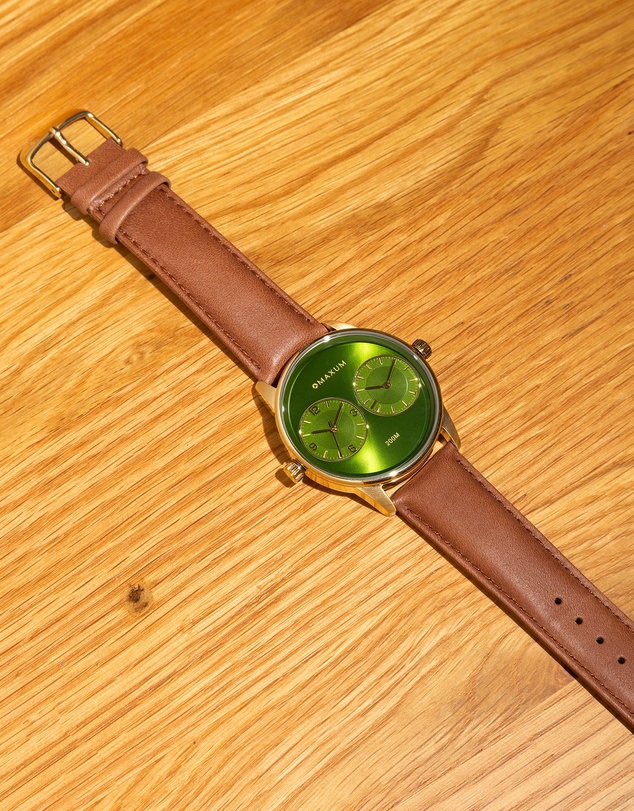 Maxum - Maxum x Taylor Steele - Green Dial, Gold Tone Case & Brown Leather Band