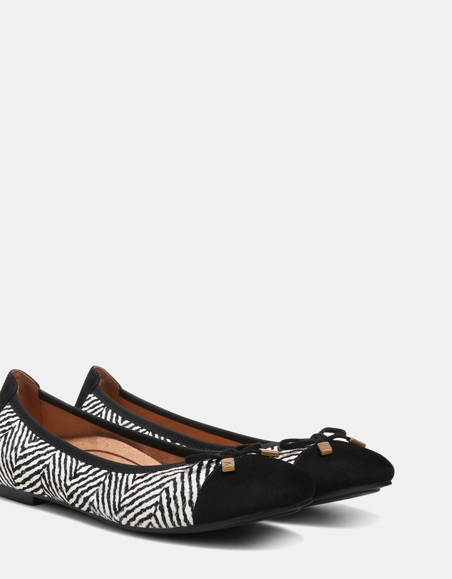Vionic - Minna Ballet Flat - Black/White