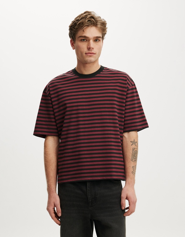 Cotton On - Cropped Fit T-Shirt