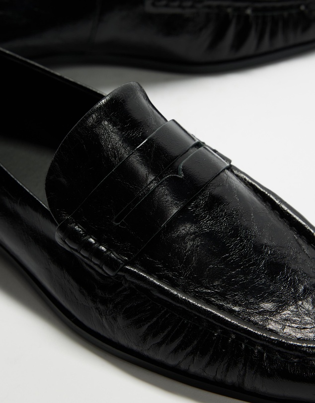AERE - Classic Leather Loafers