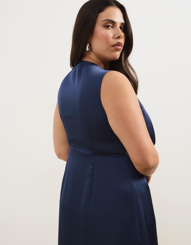 Atmos&Here Curvy - Jasmine Lace Trim Satin Midi Dress