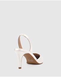 LANA WILKINSON - Leticia Satin Pump