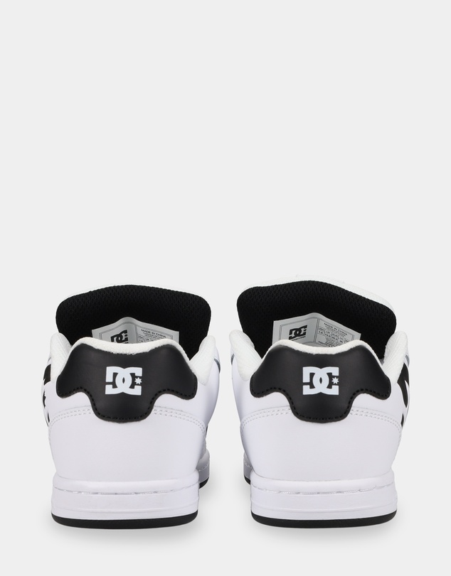 DC Shoes - Boys 8 to 16 Gaveler 2.0 Skate Shoes