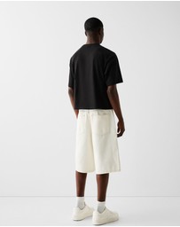 Bershka - Boxy Fit Cropped Short Sleeve T-shirt