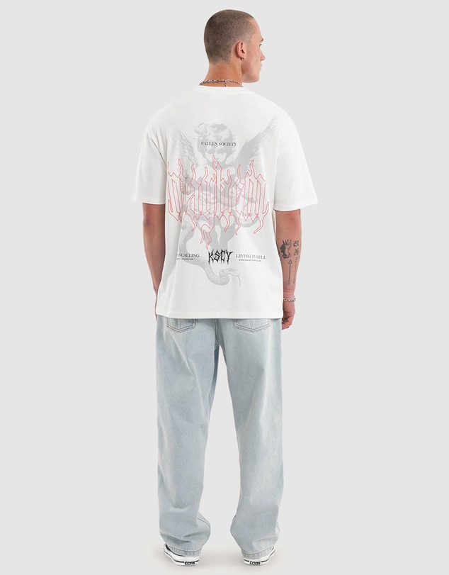 Kiss Chacey - Fallen Box Fit Tee