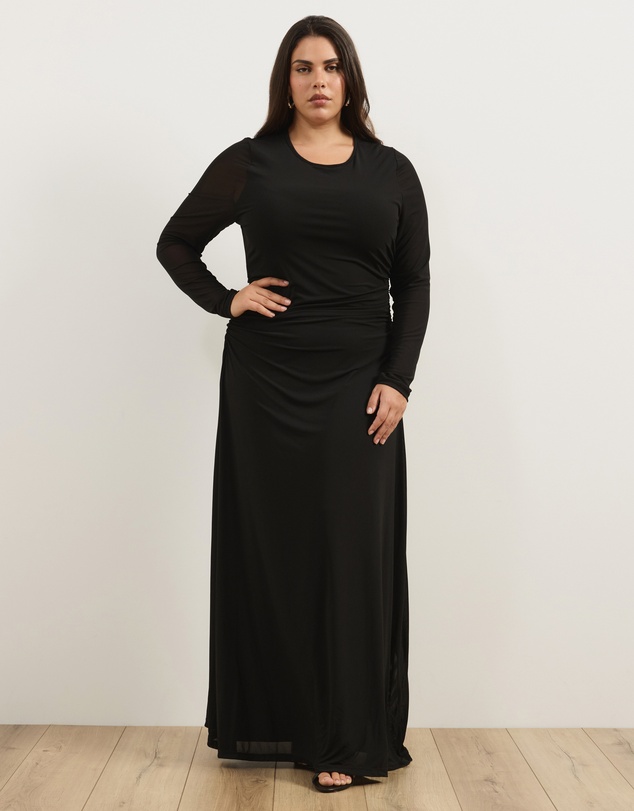 Atmos&Here Curvy - Sari Mesh Maxi Dress